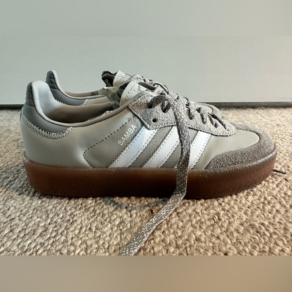 *SOLD* Adidas Samba - Color: Grey/Size US 7 (38 2/3)